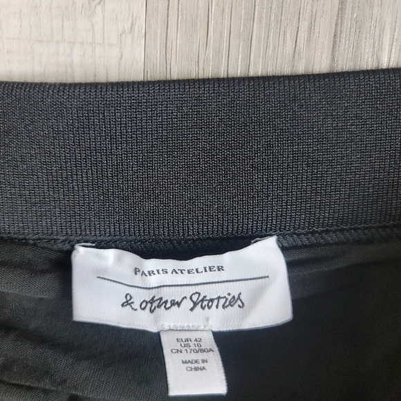 & Other Stories Black Striped A-Line Skirt - Picture 6 of 9